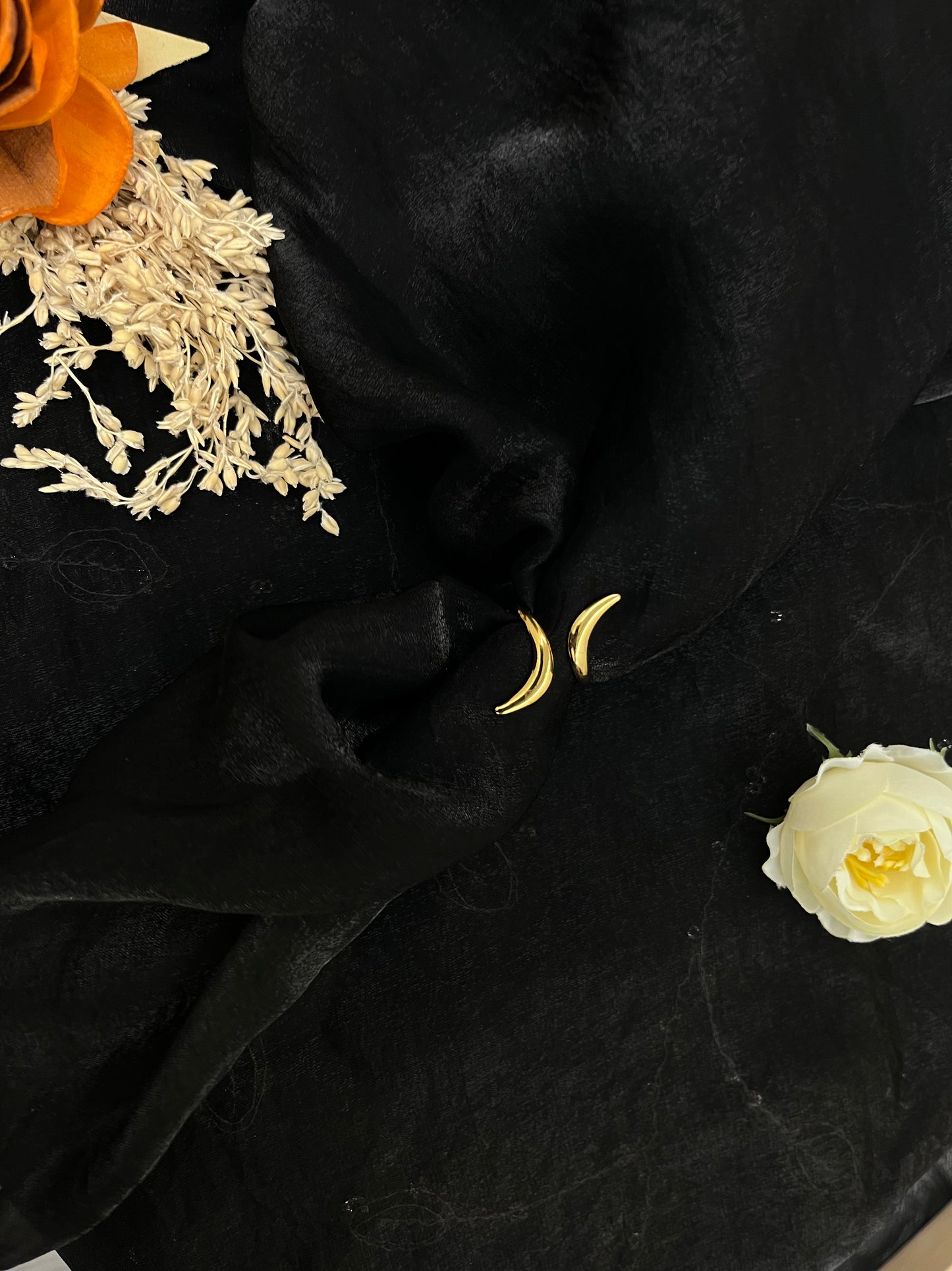 Luna Crescent Ring