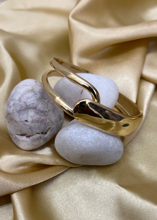 Eternal Link Cuff