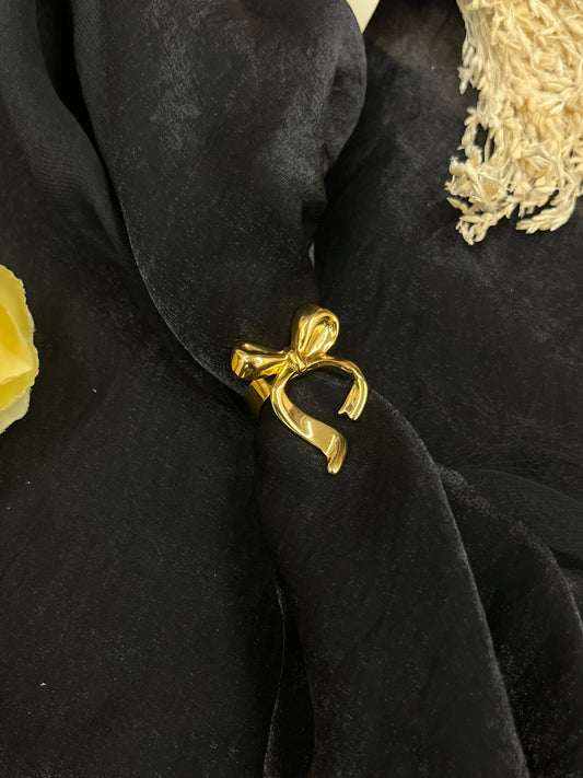 Golden Bow Ring