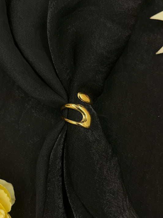 Golden Minimalist Ring