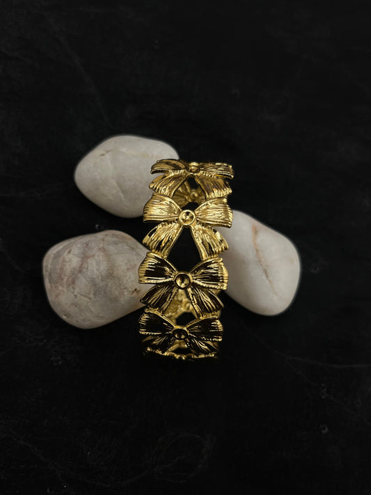 The Golden Bow Bracelet