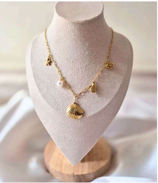 Sea Charm Necklace - Pearl & Shell Edition