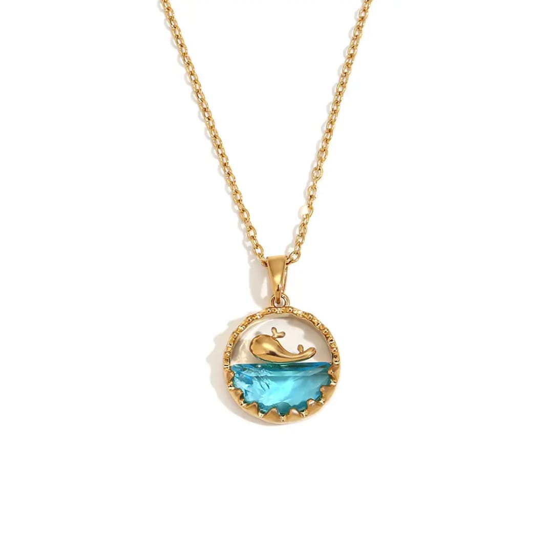 Ocean Tale Necklace – Whale & Waves