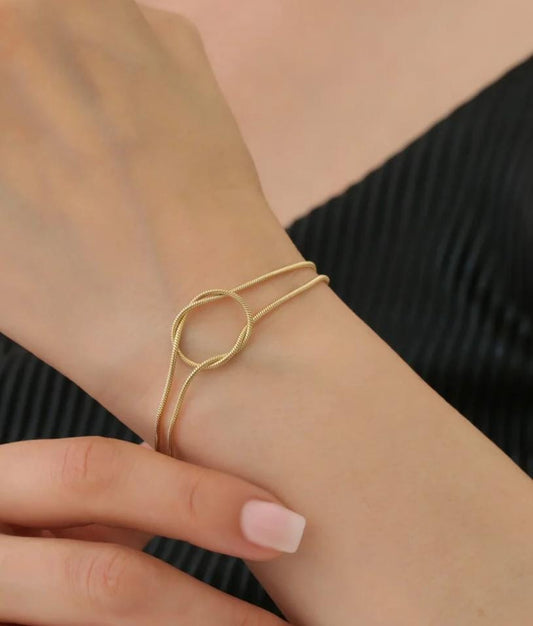 Minimalist Knot Bracelet